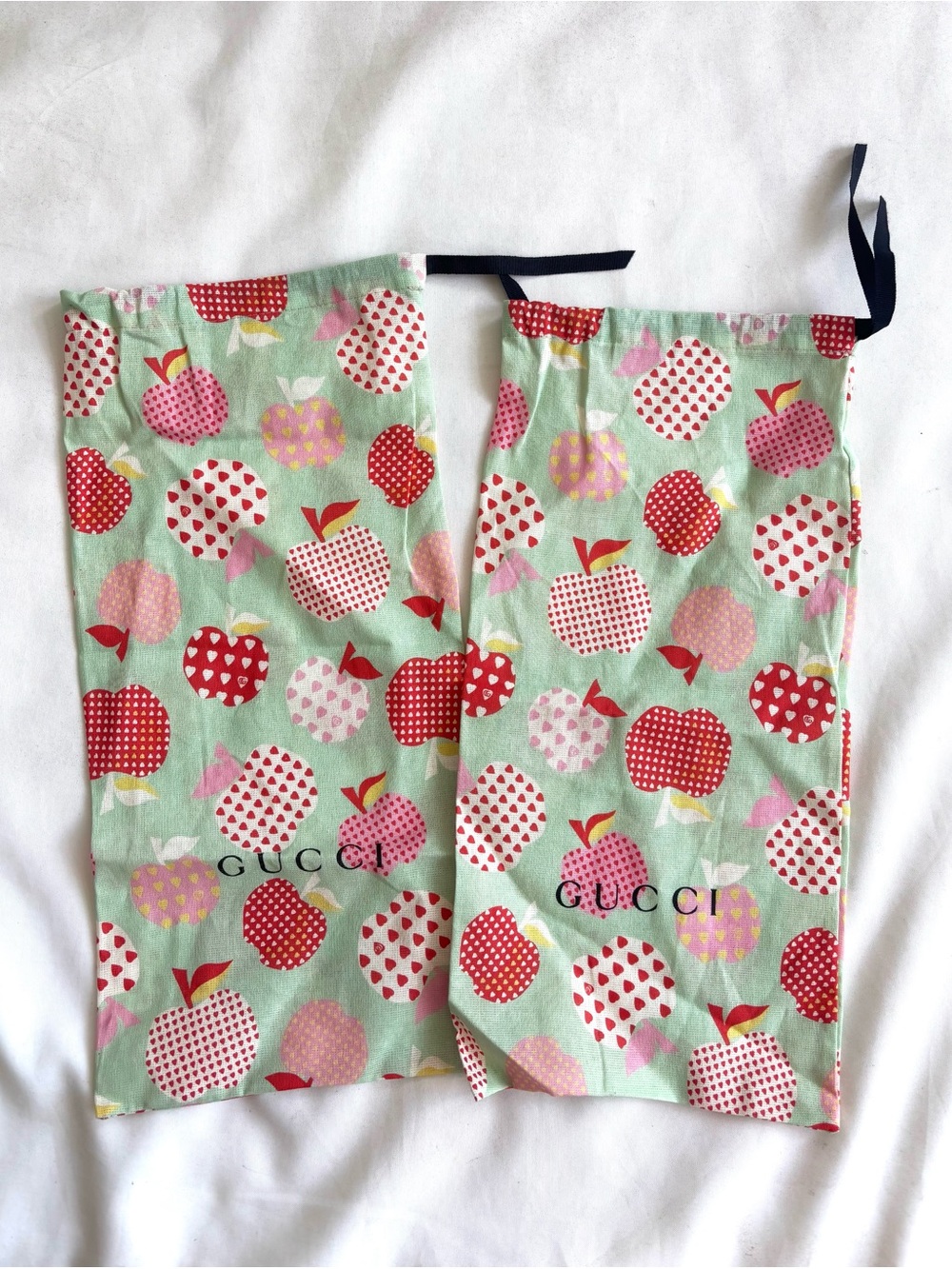Gucci Les Pommes dust bags for shoes red and pink heart apple motif two bags